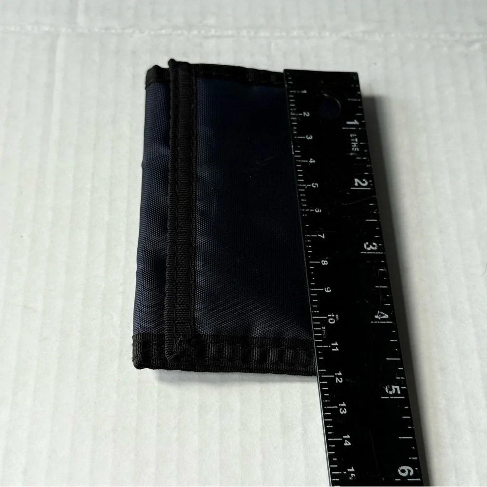 Dallas Cowboys Black and Gray Men’s‎ Wallet 1993 NFL